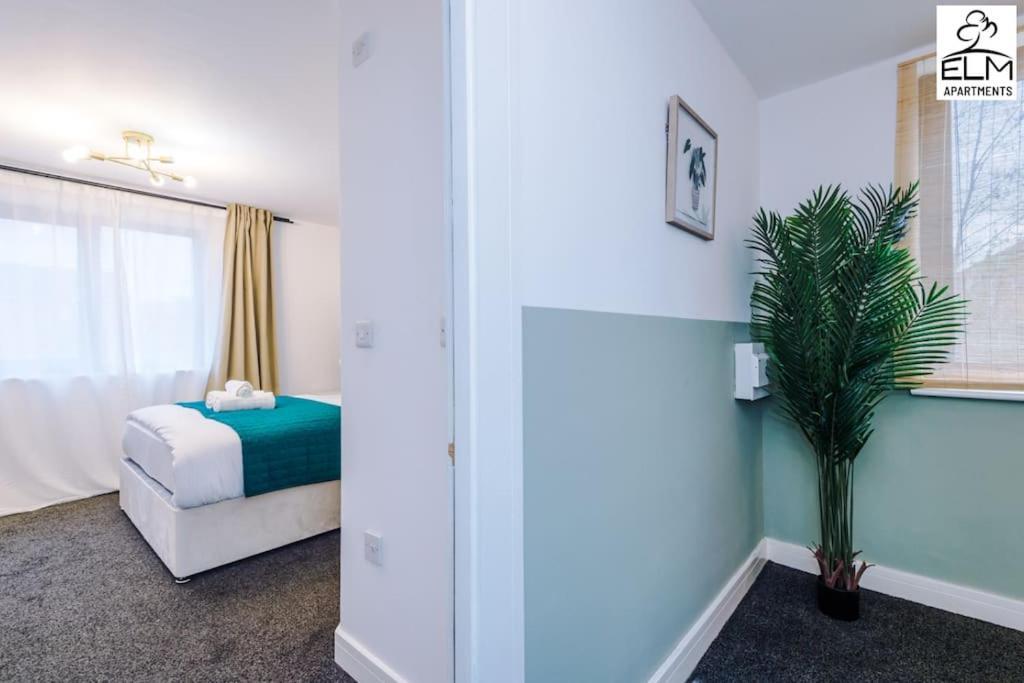 Cozy 1 Bedroom Apartment, Prime Location , Free Parking مانشستر المظهر الخارجي الصورة