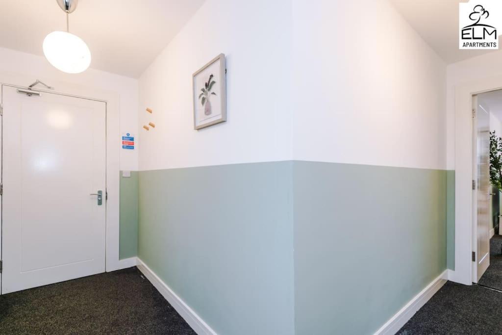 Cozy 1 Bedroom Apartment, Prime Location , Free Parking مانشستر المظهر الخارجي الصورة